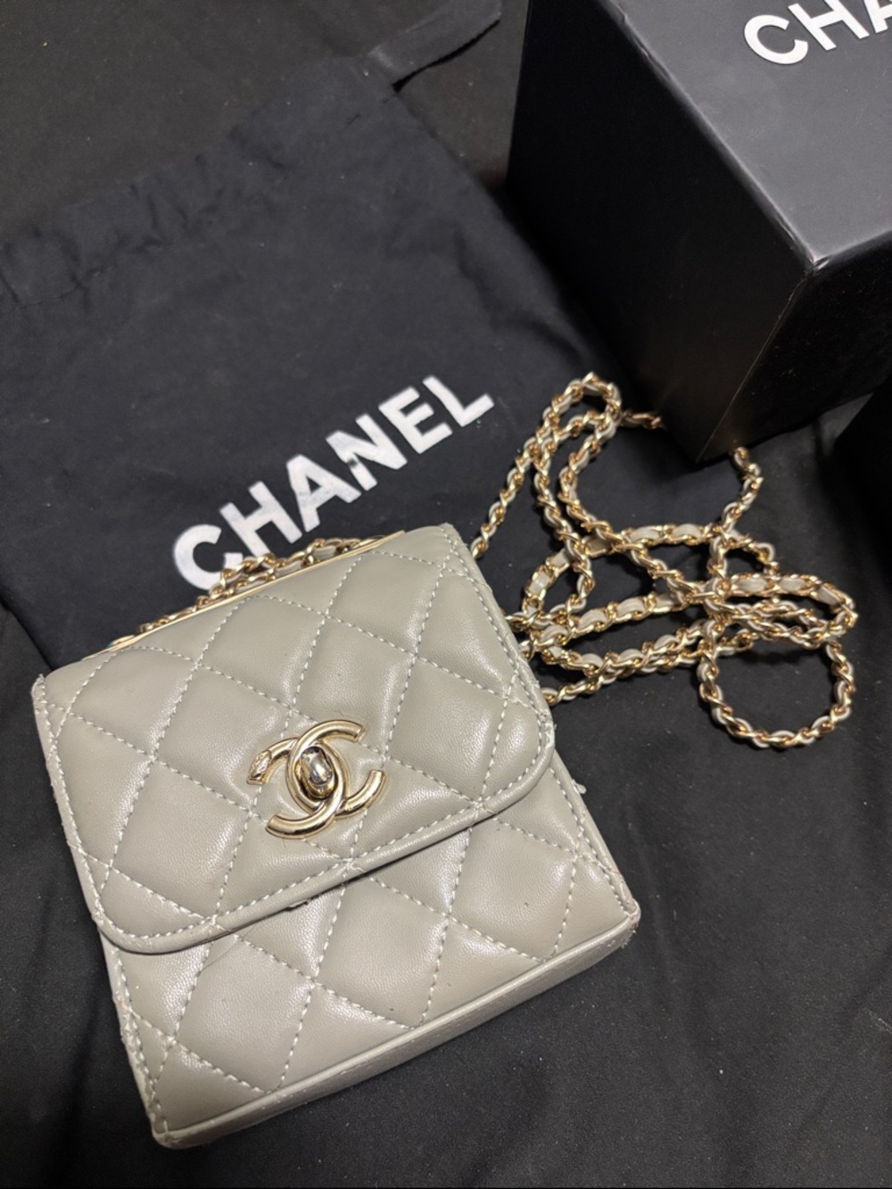 CHANEL Quilted Mini Square Crossbody in Light Gray with Gold Chain